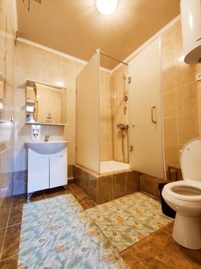 Silkroad Guesthouse Biškek Exteriér fotografie
