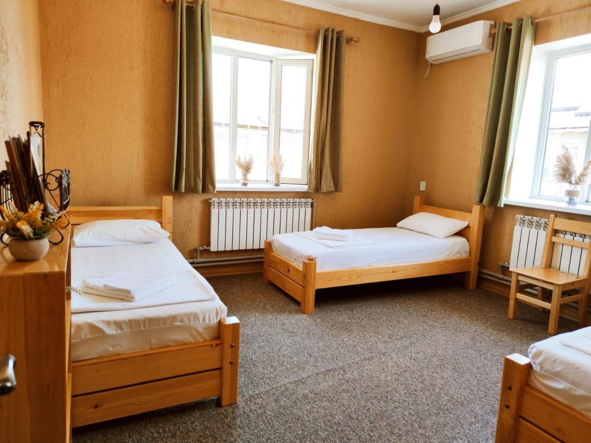 Silkroad Guesthouse Biškek Exteriér fotografie
