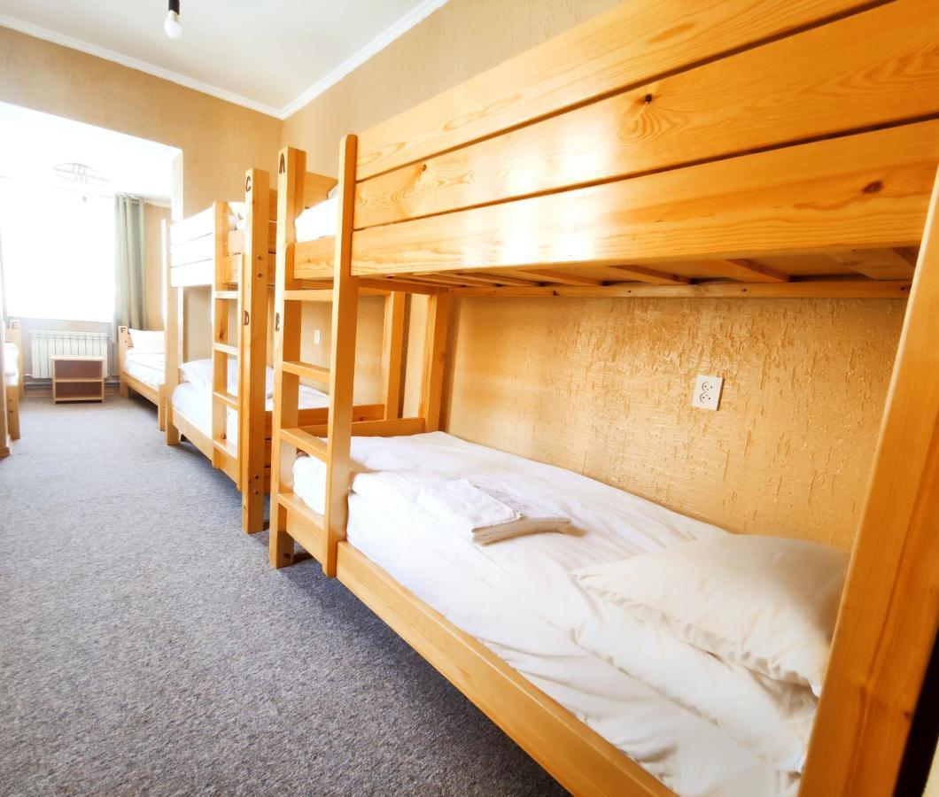 Silkroad Guesthouse Biškek Exteriér fotografie
