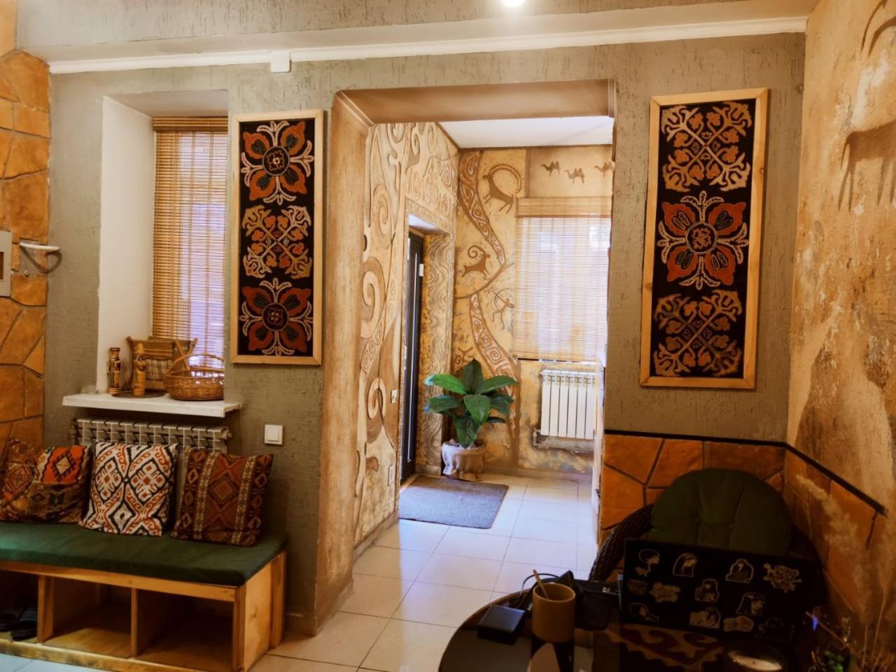 Silkroad Guesthouse Biškek Exteriér fotografie